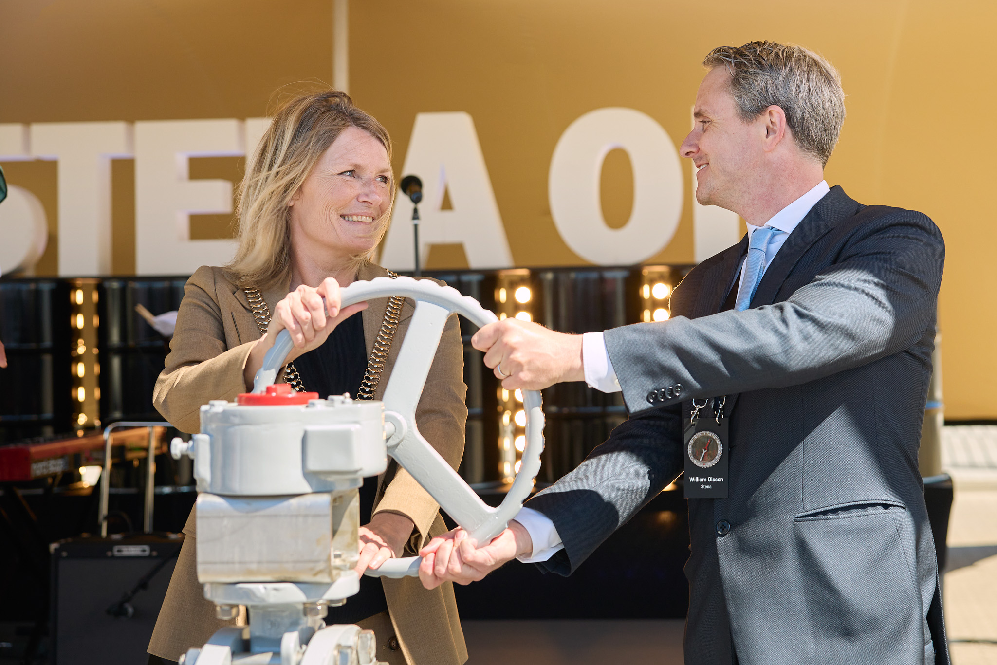 Birgit S. Hansen, Mayor of the Municipality of Frederikshavn and William Olsson, Member of the board of Stena Metall