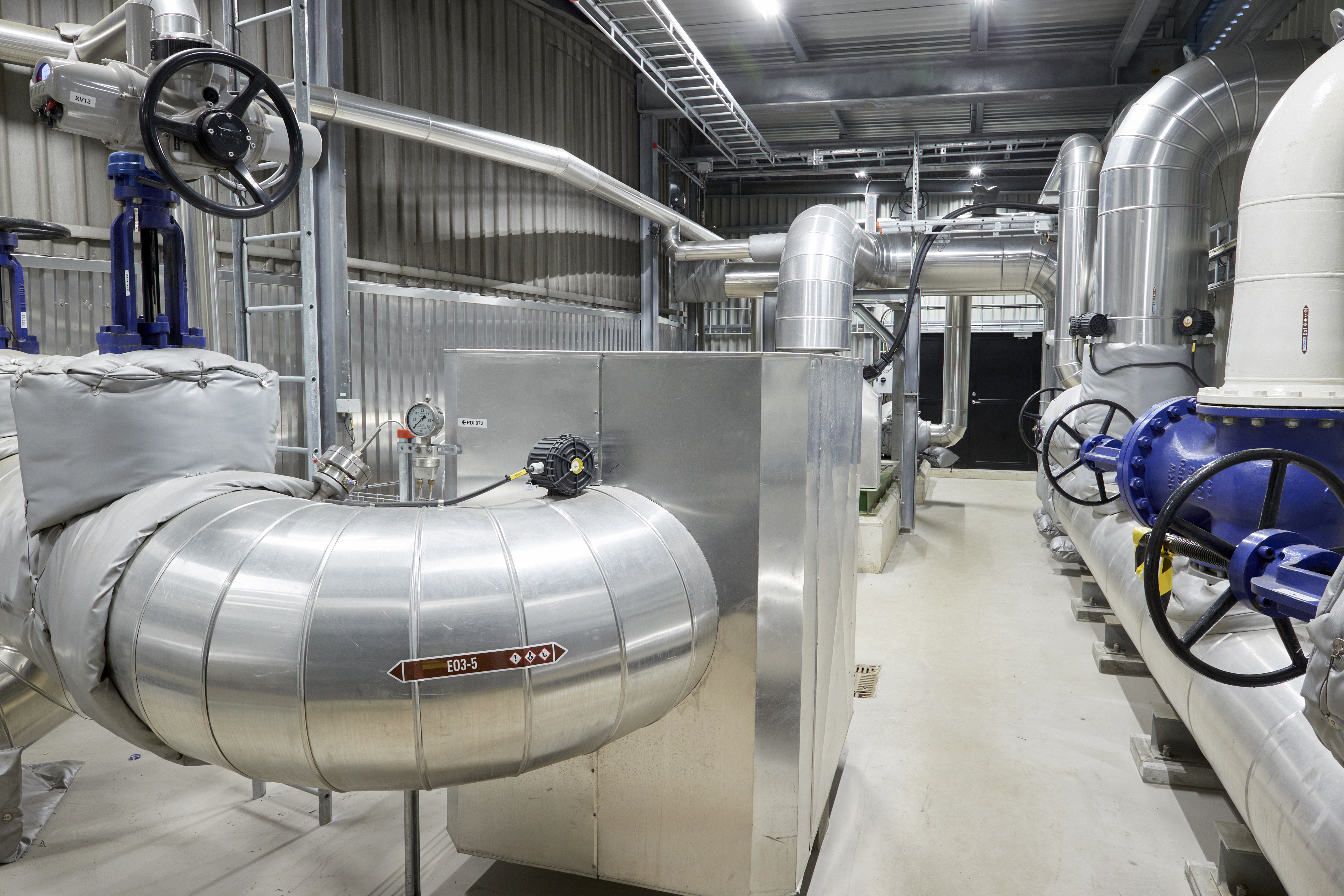 Oil plant silver colored machines